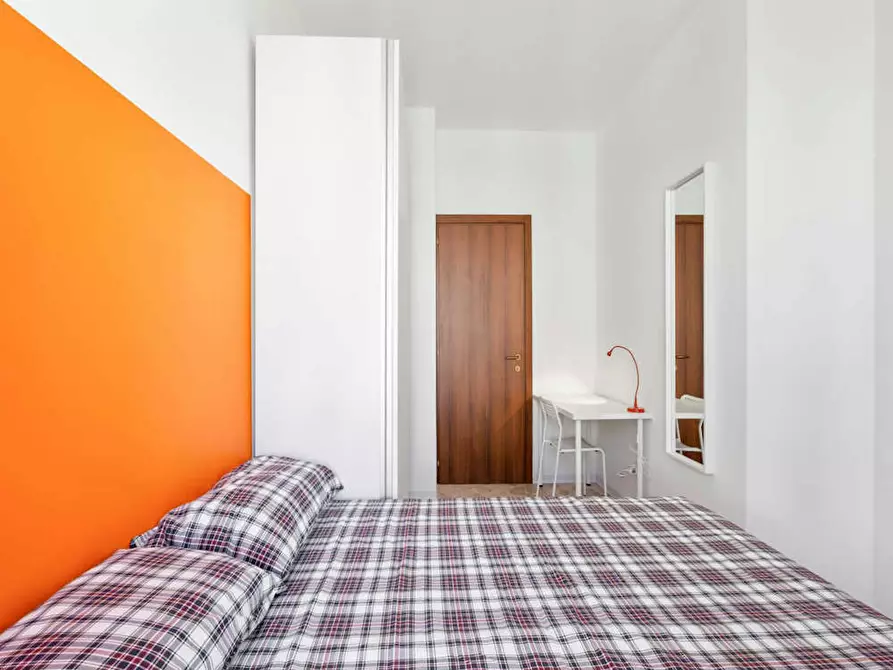 Immagine 2 di Camera in affitto  in Via Casoretto a Milano