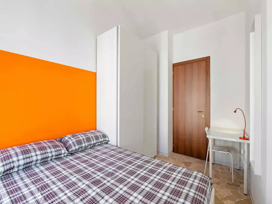 Immagine 1 di Camera in affitto  in Via Casoretto a Milano