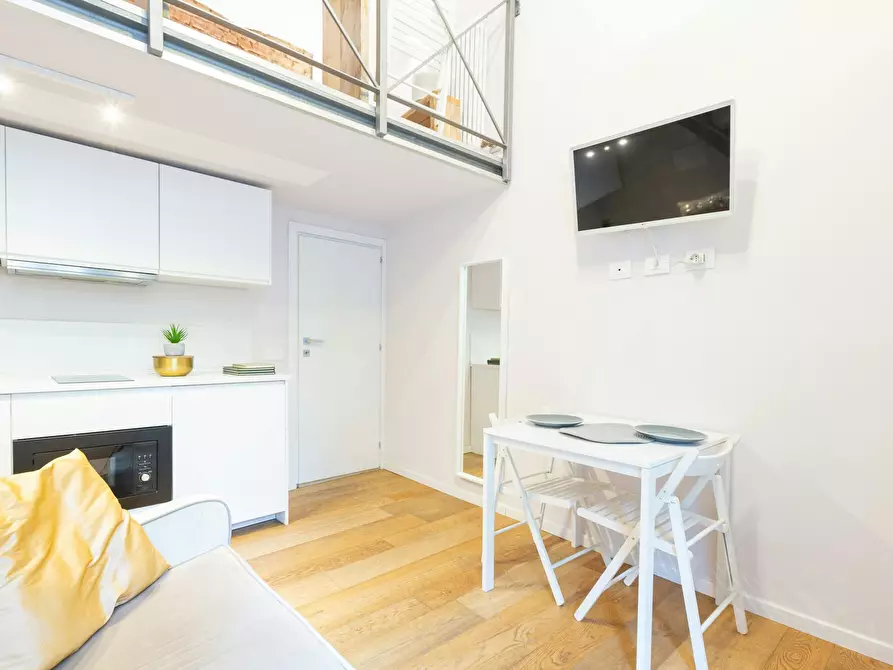 Immagine 9 di Appartamento in affitto  in Via Rovereto a Milano