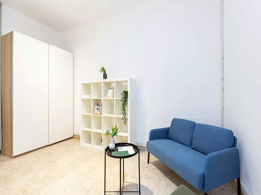 Immagine 9 di Camera in affitto  in Via Francesco Primaticcio a Milano