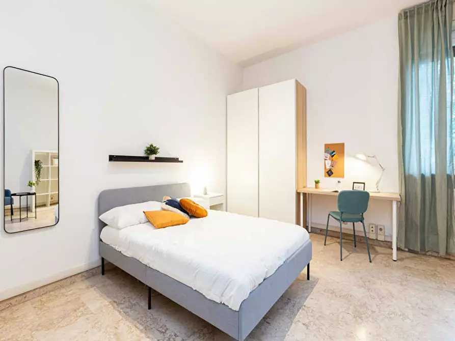 Immagine 8 di Camera in affitto  in Via Francesco Primaticcio a Milano
