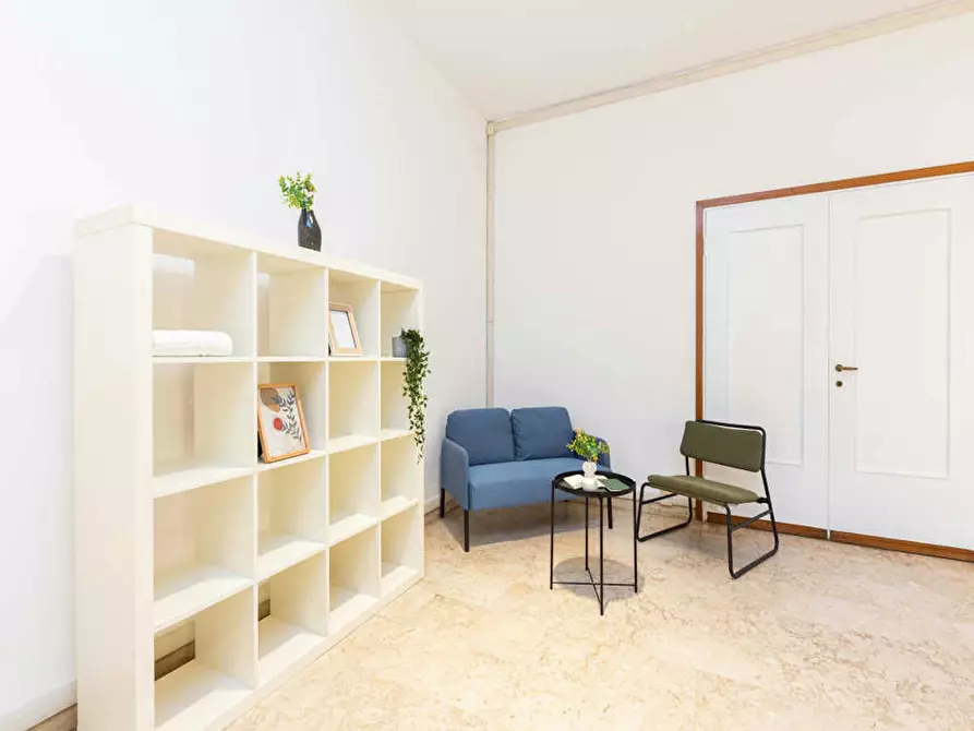 Immagine 6 di Camera in affitto  in Via Francesco Primaticcio a Milano