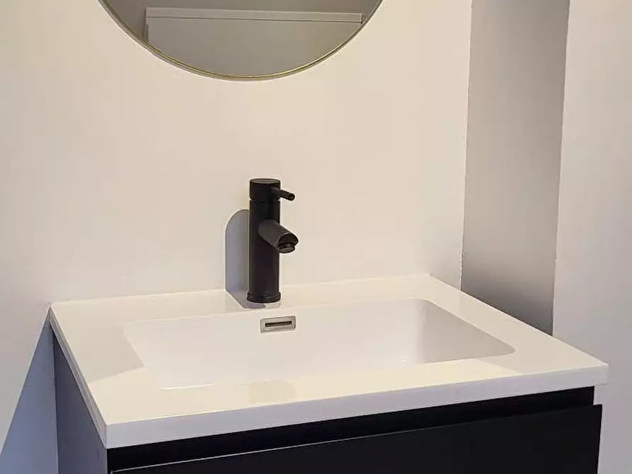 Immagine 10 di Camera in affitto  in Regentesselaan a 's-Gravenhage