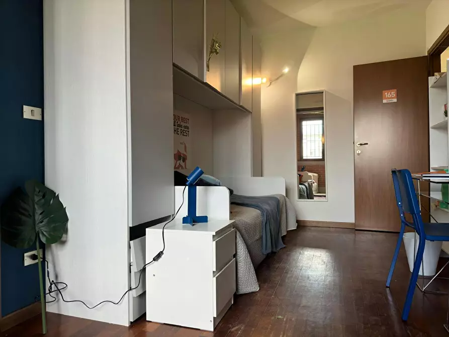 Immagine 5 di Camera in affitto  in Via Alfredo Barbacci a Bologna