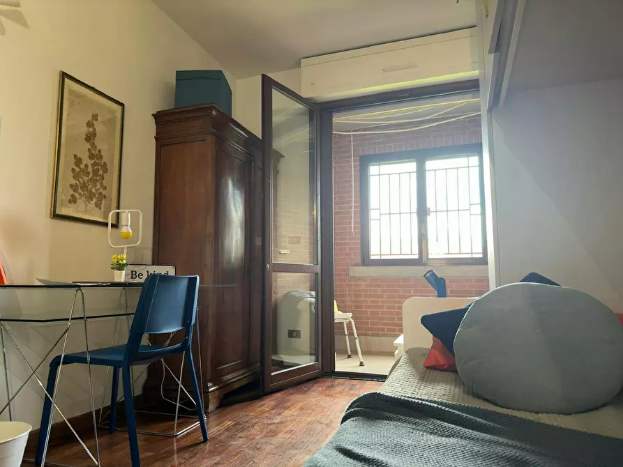 Immagine 3 di Camera in affitto  in Via Alfredo Barbacci a Bologna