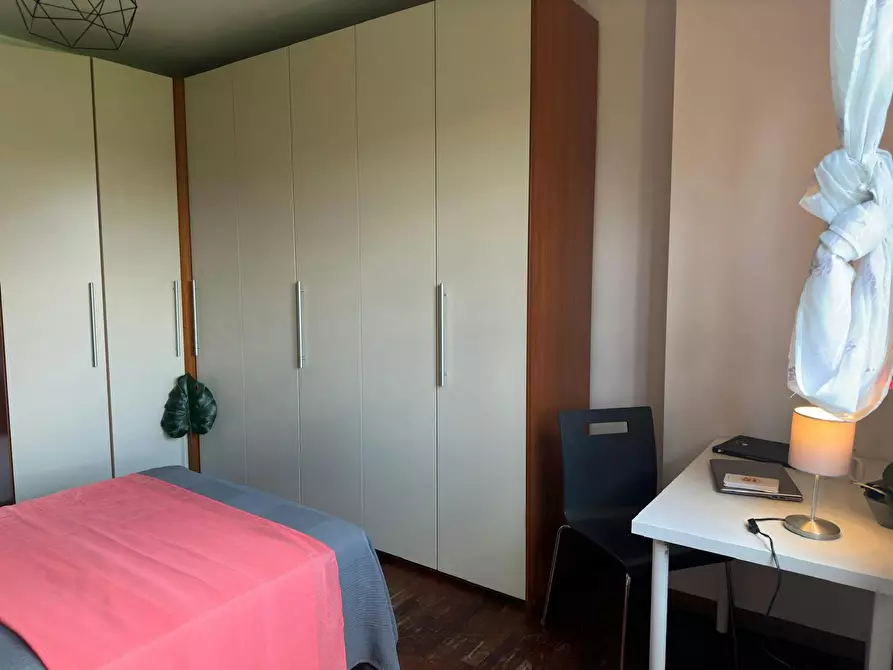 Immagine 8 di Camera in affitto  in Via Alfredo Barbacci a Bologna