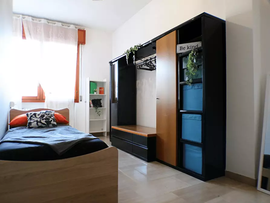 Immagine 2 di Camera in affitto  in Via Giovanni Antonio Magini a Bologna