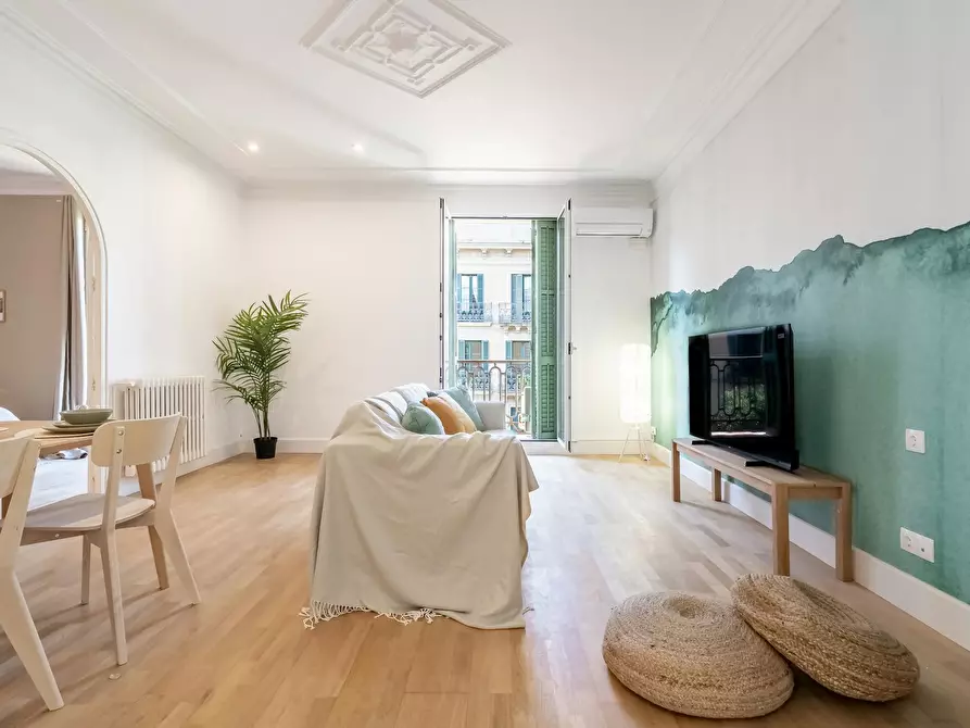 Immagine 3 di Camera in affitto  in Carrer de Pau Claris a Barcelona