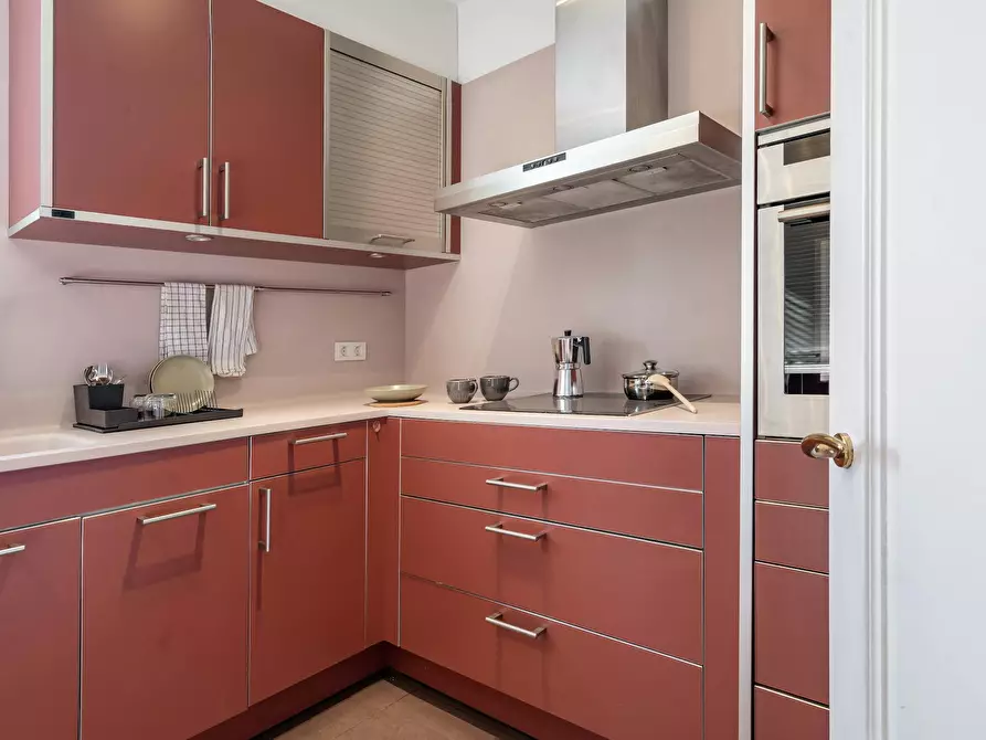 Immagine 8 di Camera in affitto  in Carrer de Pau Claris a Barcelona