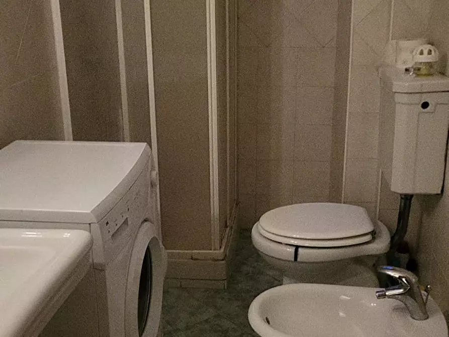Immagine 5 di Camera in affitto  in Via Carlo Dolci a Milano