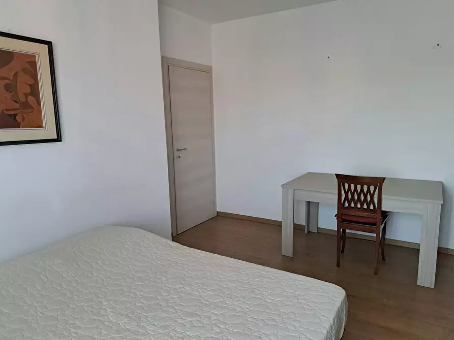 Immagine 4 di Camera in affitto  in Via Demonte a Milano