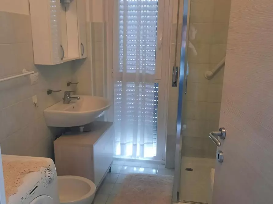 Immagine 9 di Camera in affitto  in Via Demonte a Milano