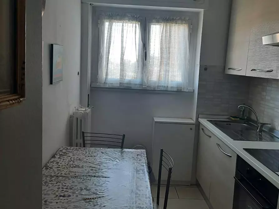 Immagine 10 di Camera in affitto  in Via Demonte a Milano