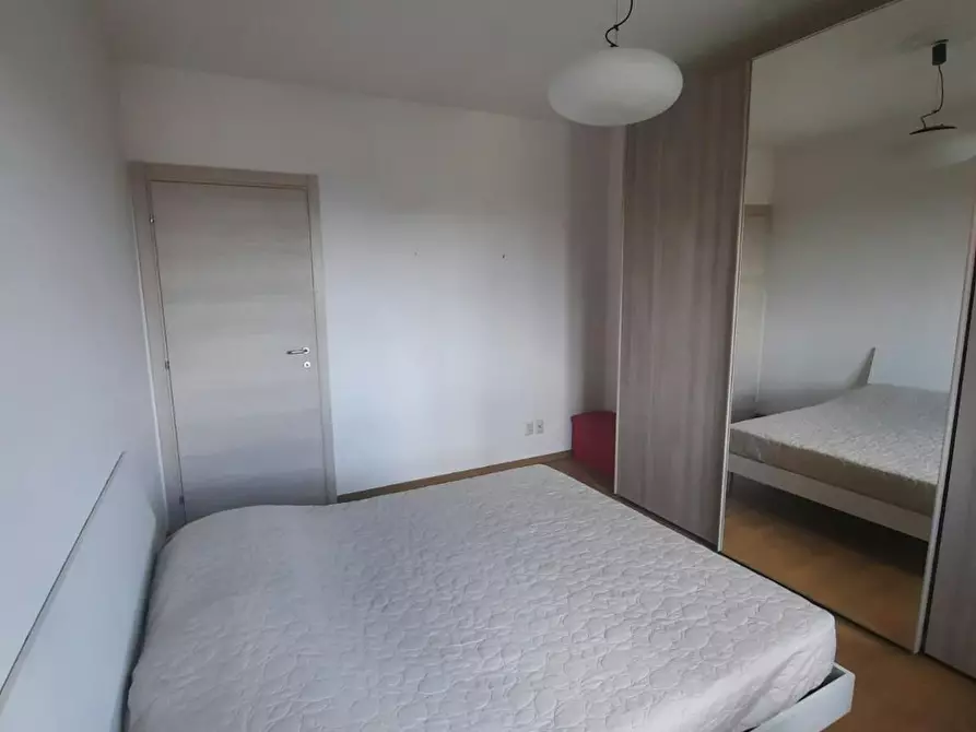Immagine 4 di Camera in affitto  in Via Demonte a Milano