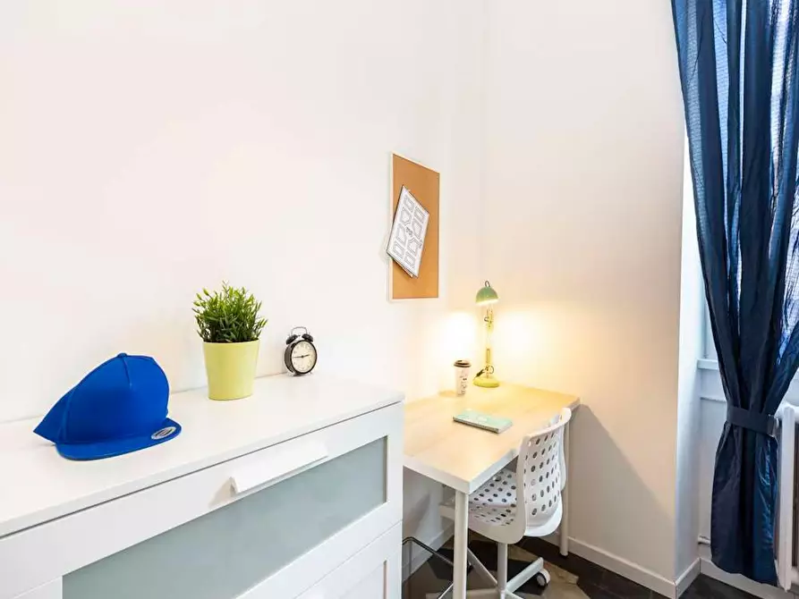 Immagine 7 di Camera in affitto  in Via Paolo Bassi a Milano