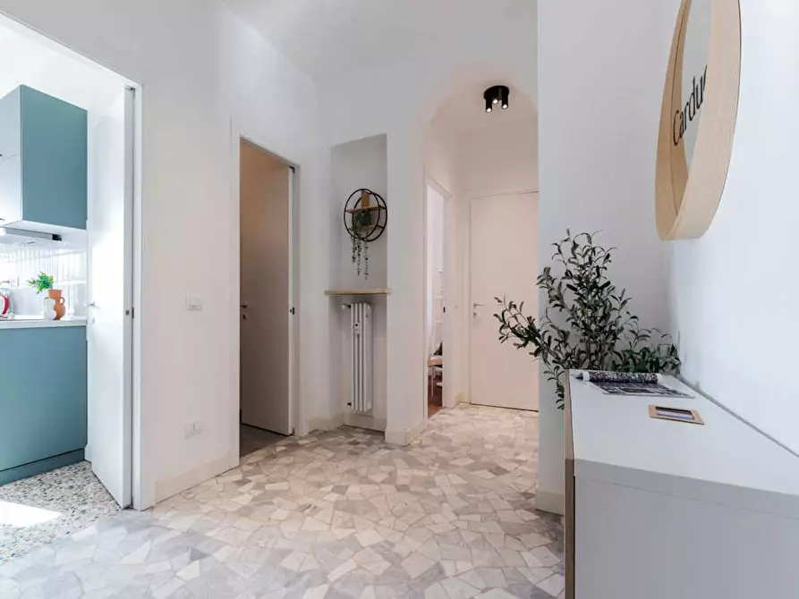 Immagine 10 di Camera in affitto  in Piazza Carducci a Torino