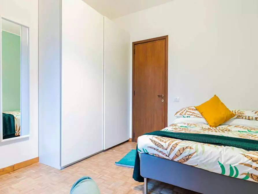 Immagine 5 di Camera in affitto  in Via Roberto Schumann a Padova