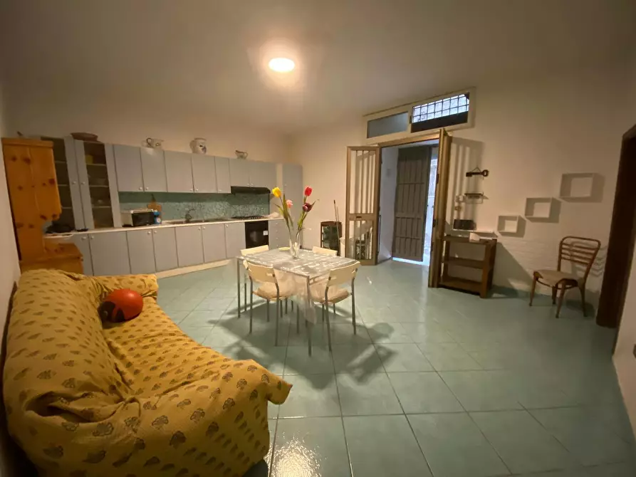 Immagine 5 di Camera in affitto  in Vico Scassacocchi a Napoli