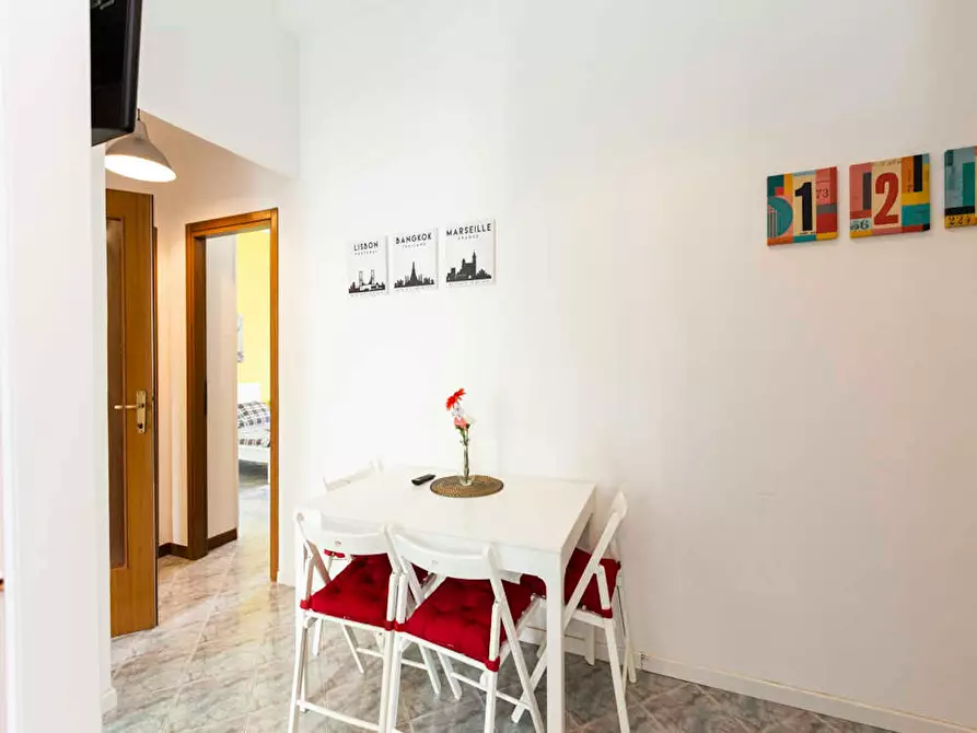 Immagine 9 di Camera in affitto  in Via Paolo Bassi a Milano
