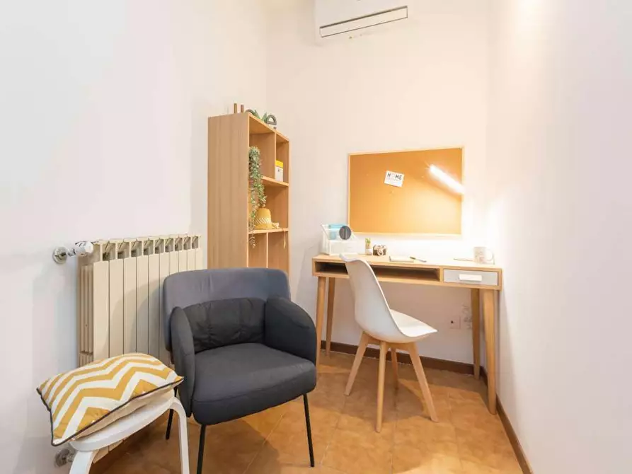 Immagine 8 di Camera in affitto  in Via dei Missaglia a Milano