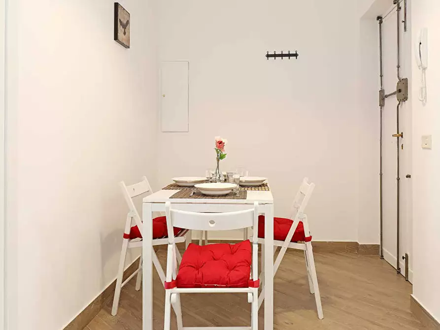 Immagine 8 di Camera in affitto  in Via Antonino Lo Surdo a Roma