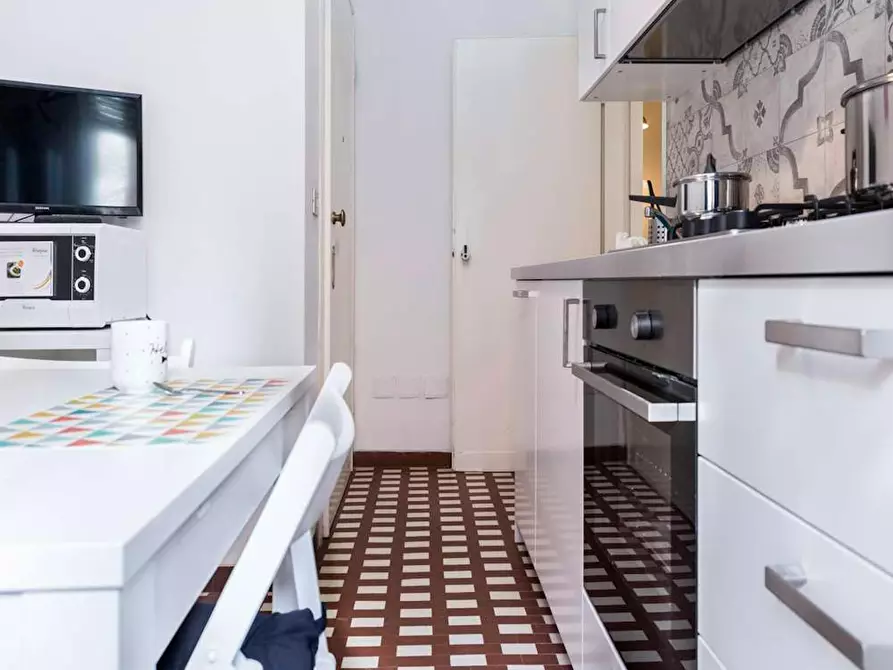 Immagine 10 di Camera in affitto  in Via Giuseppe Frua a Milano