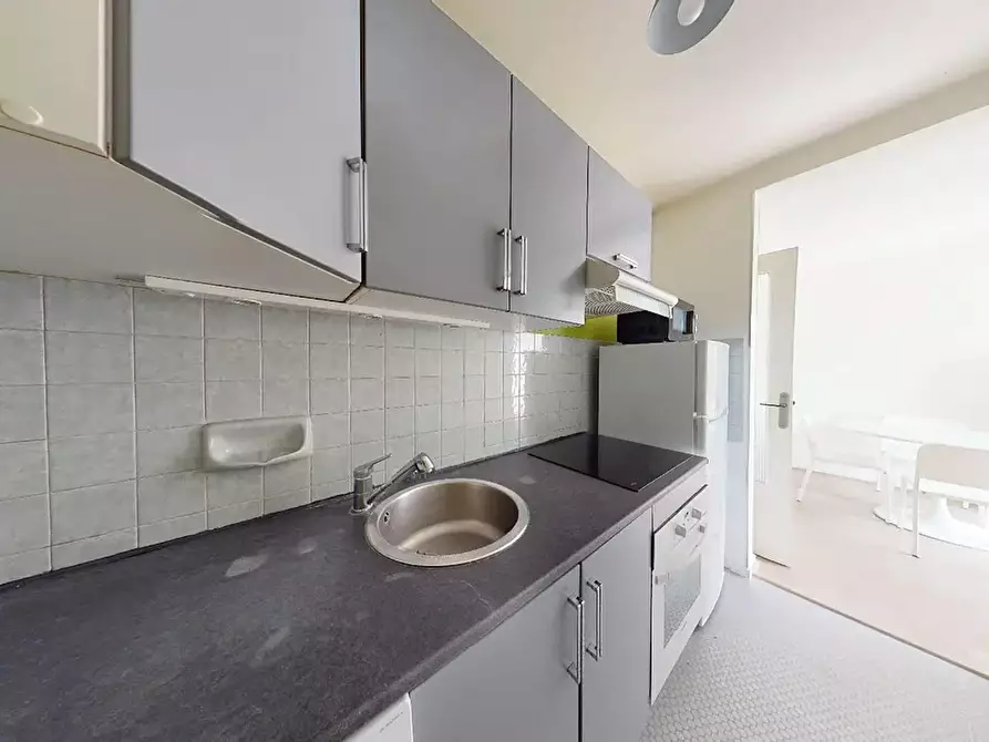 Immagine 5 di Appartamento in affitto  in Boulevard Berthelot a Clermont-Ferrand
