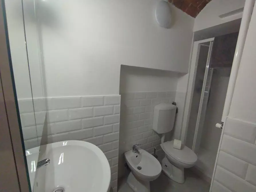 Immagine 9 di Casa indipendente in affitto  in Viale dei Mille a Firenze