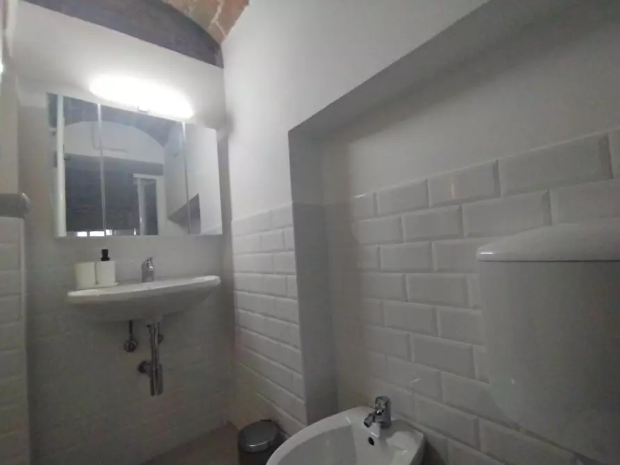 Immagine 6 di Casa indipendente in affitto  in Viale dei Mille a Firenze