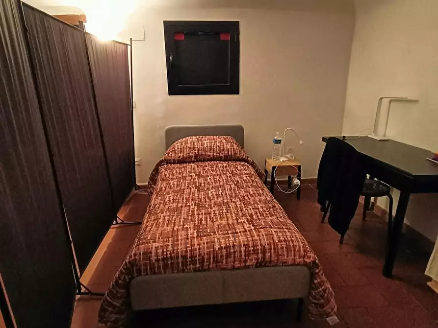 Immagine 4 di Casa indipendente in affitto  in Viale dei Mille a Firenze