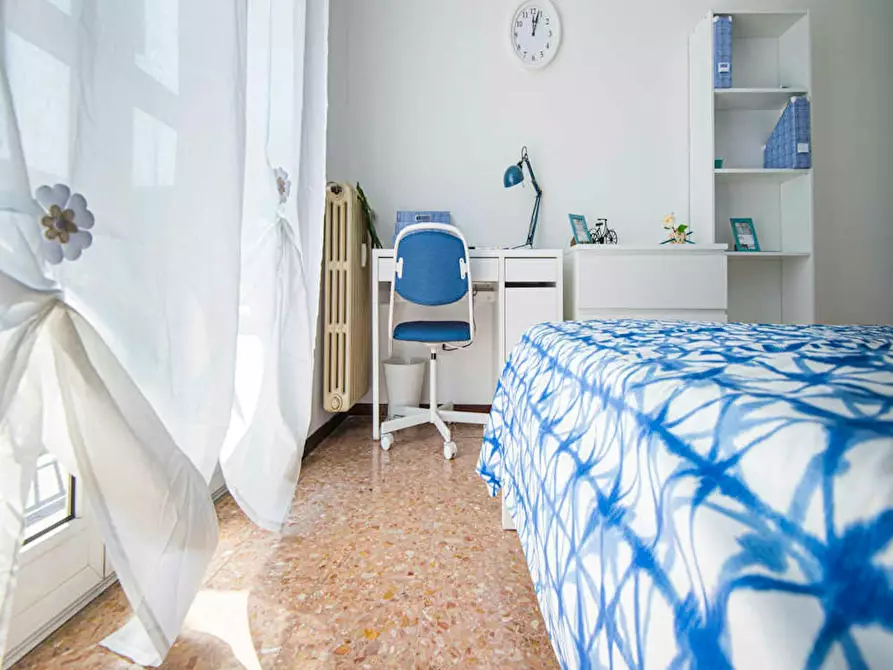 Immagine 5 di Camera in affitto  in Via Alberto Nota a Milano