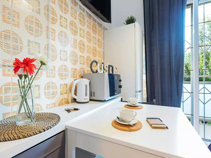 Immagine 10 di Camera in affitto  in Via Ugo Ojetti a Milano