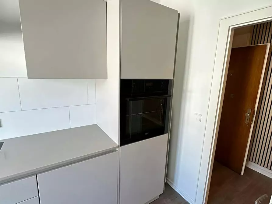 Immagine 5 di Appartamento in affitto  in Königstraße a Hamburg Ottensen