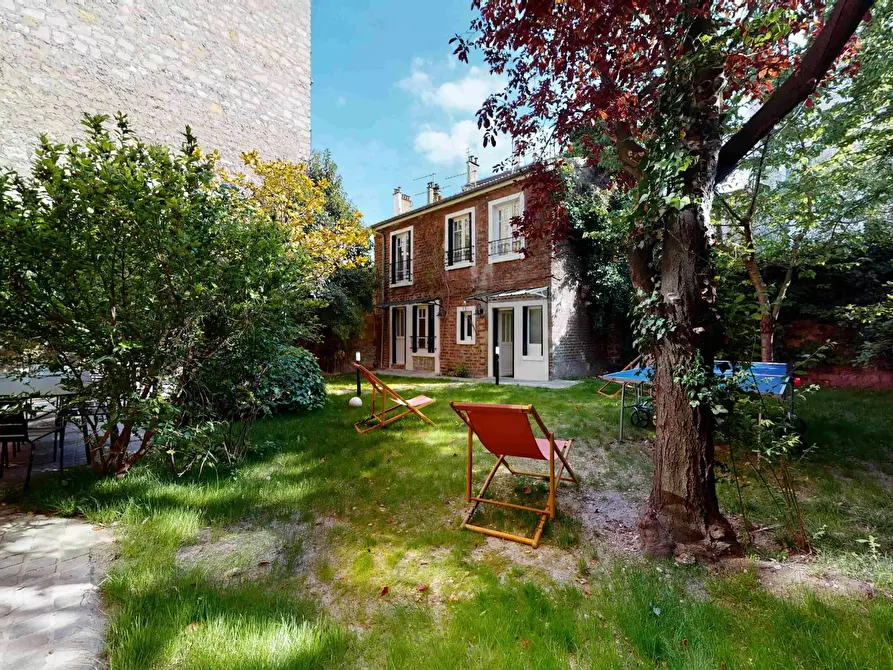 Immagine 6 di Camera in affitto  in Rue du Clos des Ermites a Suresnes