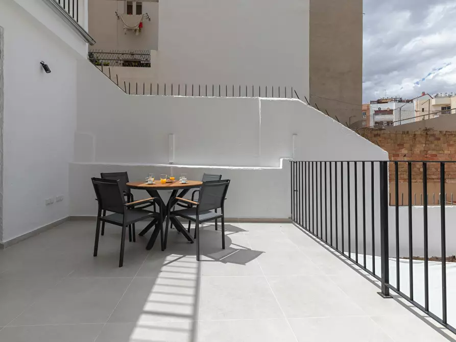 Immagine 8 di Appartamento in affitto  in Carrer Beat Nicolau Factor a Valencia
