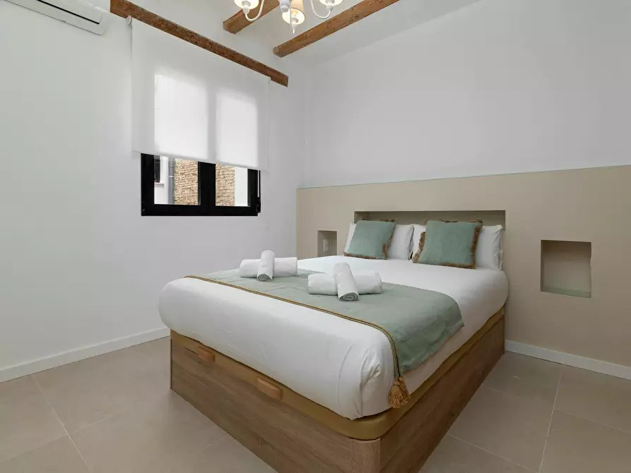 Immagine 3 di Appartamento in affitto  in Carrer Beat Nicolau Factor a Valencia
