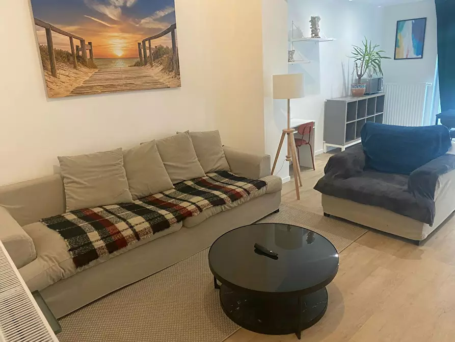 Immagine 4 di Appartamento in affitto  in Rue de Fiennes a Anderlecht