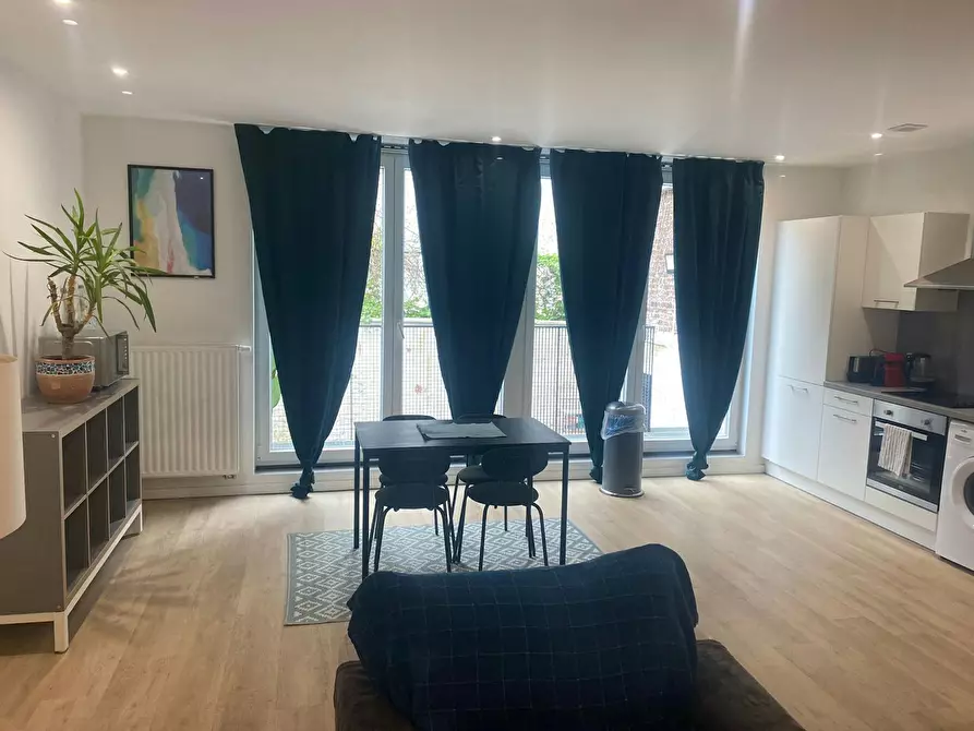 Immagine 3 di Appartamento in affitto  in Rue de Fiennes a Anderlecht