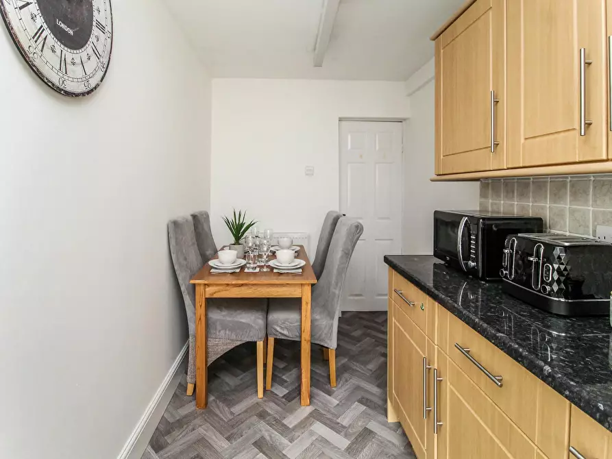 Immagine 6 di Casa indipendente in affitto  in Rutland Street a 