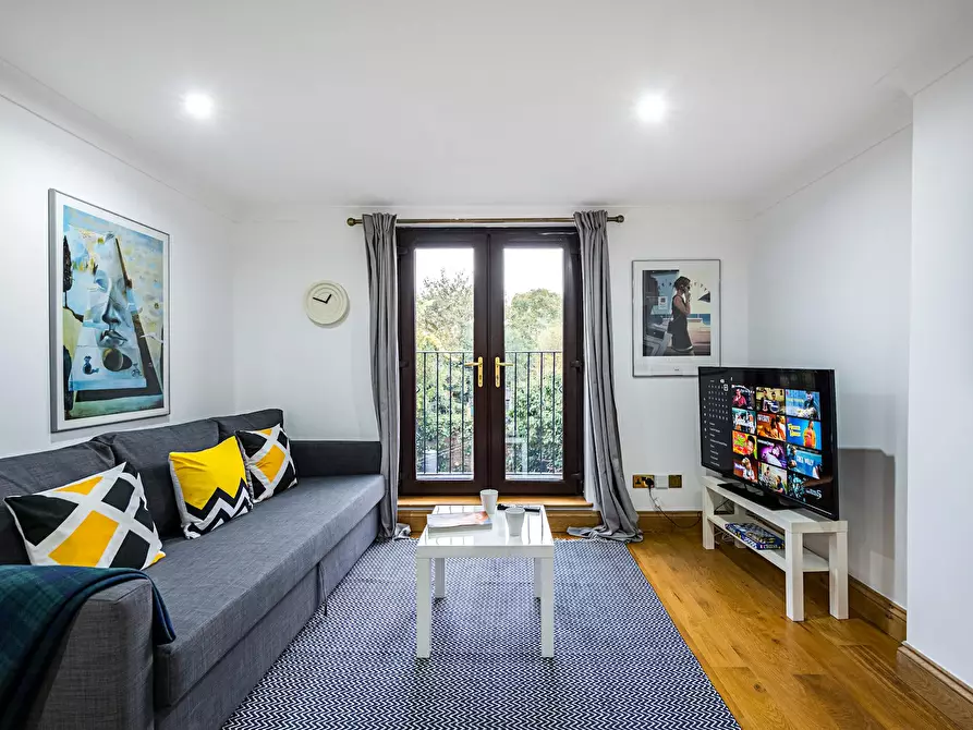Immagine 2 di Casa indipendente in affitto  in Grove Vale a Camberwell