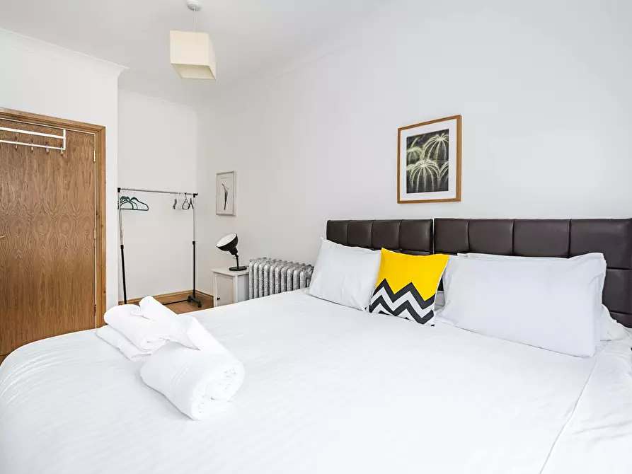 Immagine 7 di Casa indipendente in affitto  in Grove Vale a Camberwell