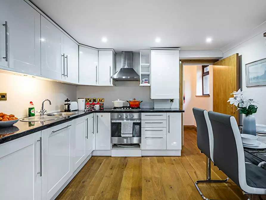 Immagine 3 di Casa indipendente in affitto  in Grove Vale a Camberwell