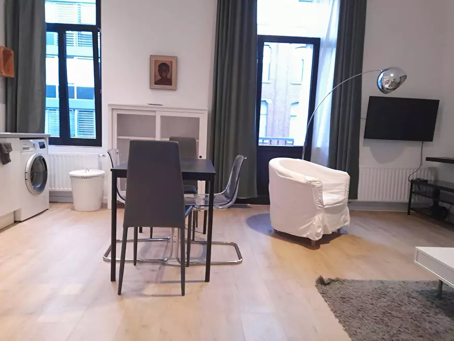 Immagine 5 di Appartamento in affitto  in Rue de Fiennes a Anderlecht