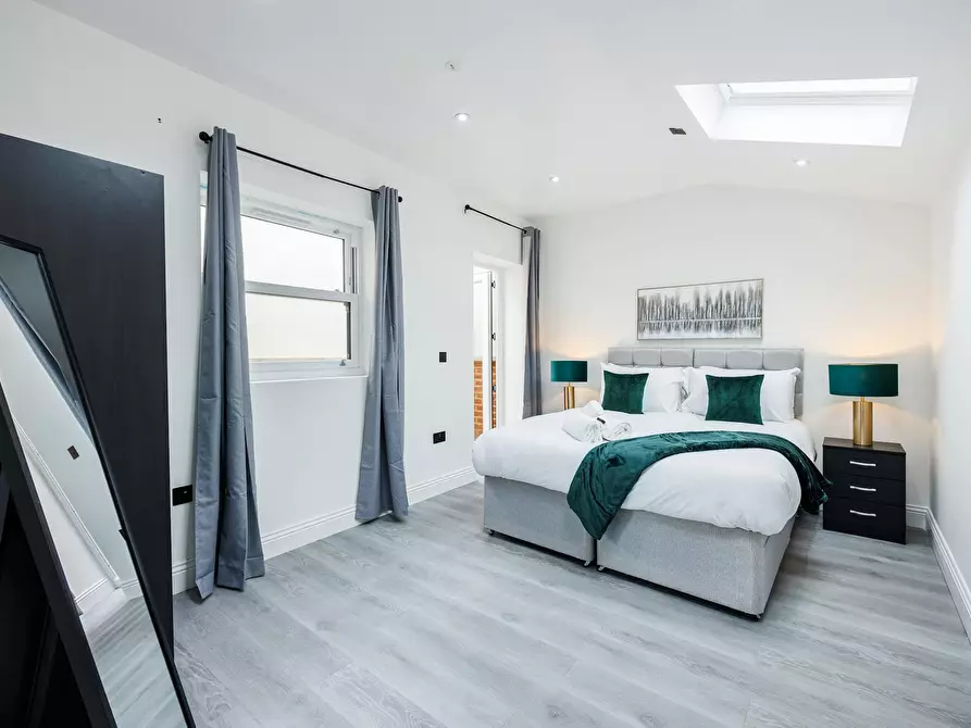 Immagine 10 di Casa indipendente in affitto  in North Cross Road a Camberwell