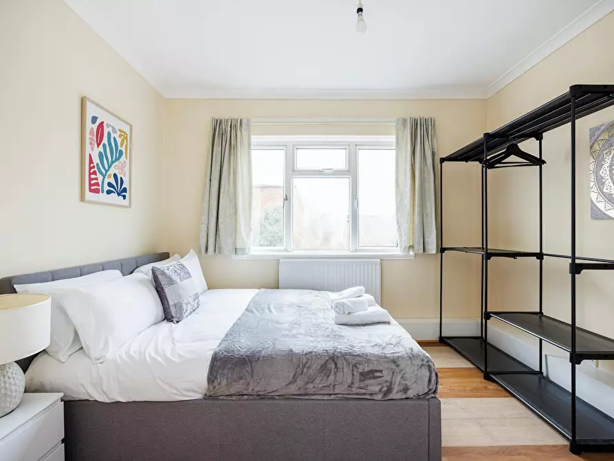 Immagine 8 di Casa indipendente in affitto  in Gloucester Road a Croydon