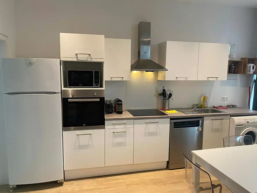 Immagine 3 di Appartamento in affitto  in Rue de Fiennes a Anderlecht
