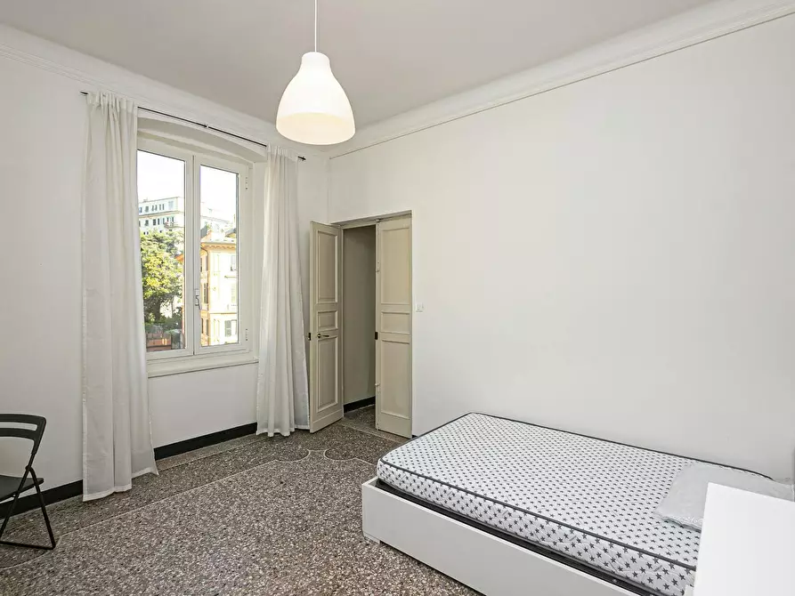 Immagine 4 di Camera in affitto  in Via San Bartolomeo degli Armeni a Genova
