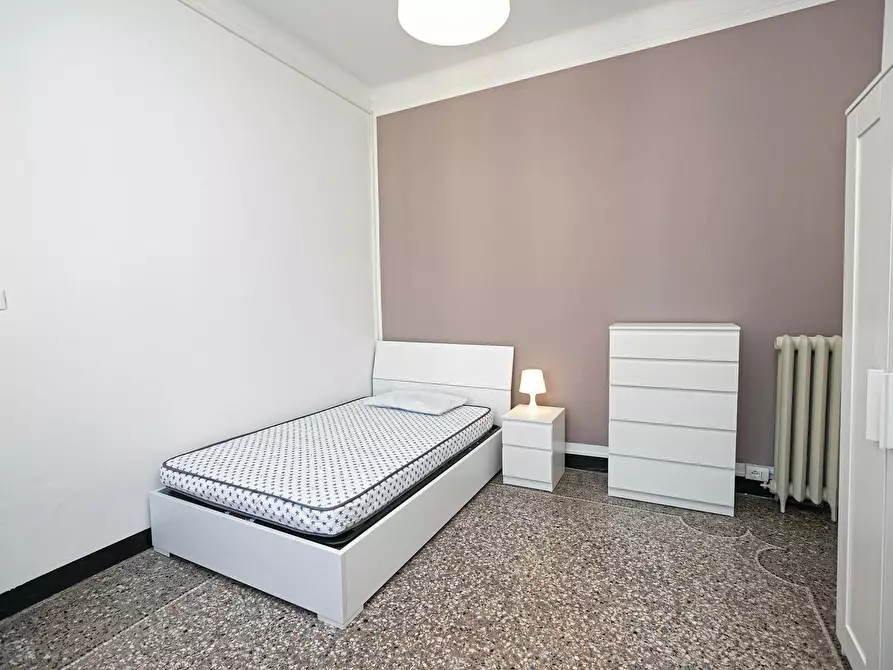 Immagine 3 di Camera in affitto  in Via San Bartolomeo degli Armeni a Genova