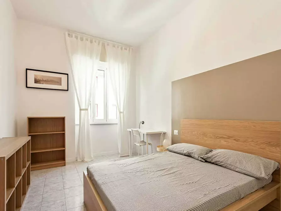 Immagine 1 di Camera in affitto  in Via Pantigliate a Milano