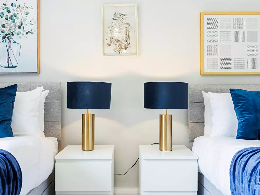 Immagine 7 di Appartamento in affitto  in Addiscombe Road a Croydon